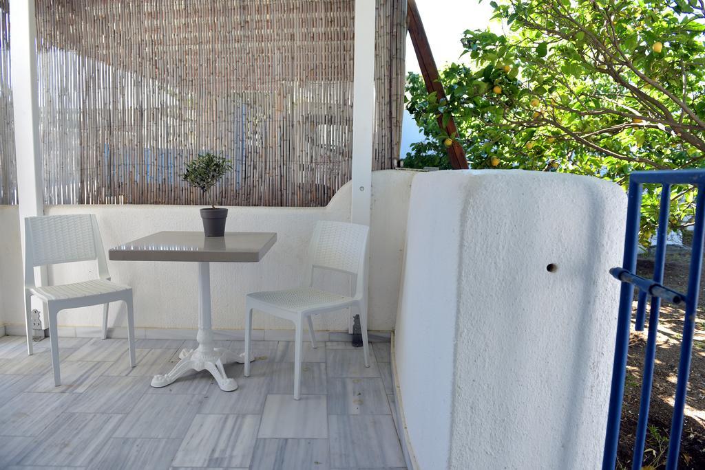 Klouvas Flora'S Houses Mykonos מראה חיצוני תמונה